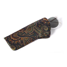 Load image into Gallery viewer, Green Glasses Case with pattern
